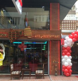 Papion Cafe Restaurant