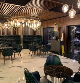 Mr.wood Lounge