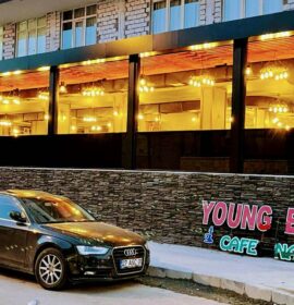 Young Boss Nargile Cafe