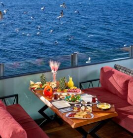 Para Cafe & Restaurant