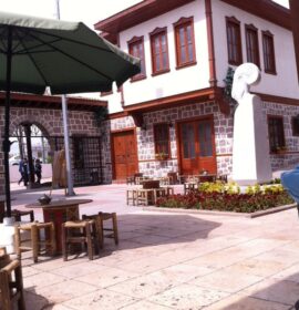 Hanımeli Çay Evi