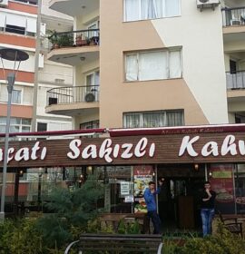 Alaçati Sakizli Kahvecisi