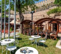 Tophane Yamaç Cafe