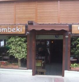 Cafe Tömbeki